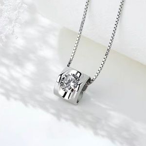 Fashion Geometric Metal Heart Zircon Charming Women's Pendant Necklace